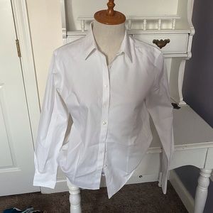 100% Cotton Fitted Button Down